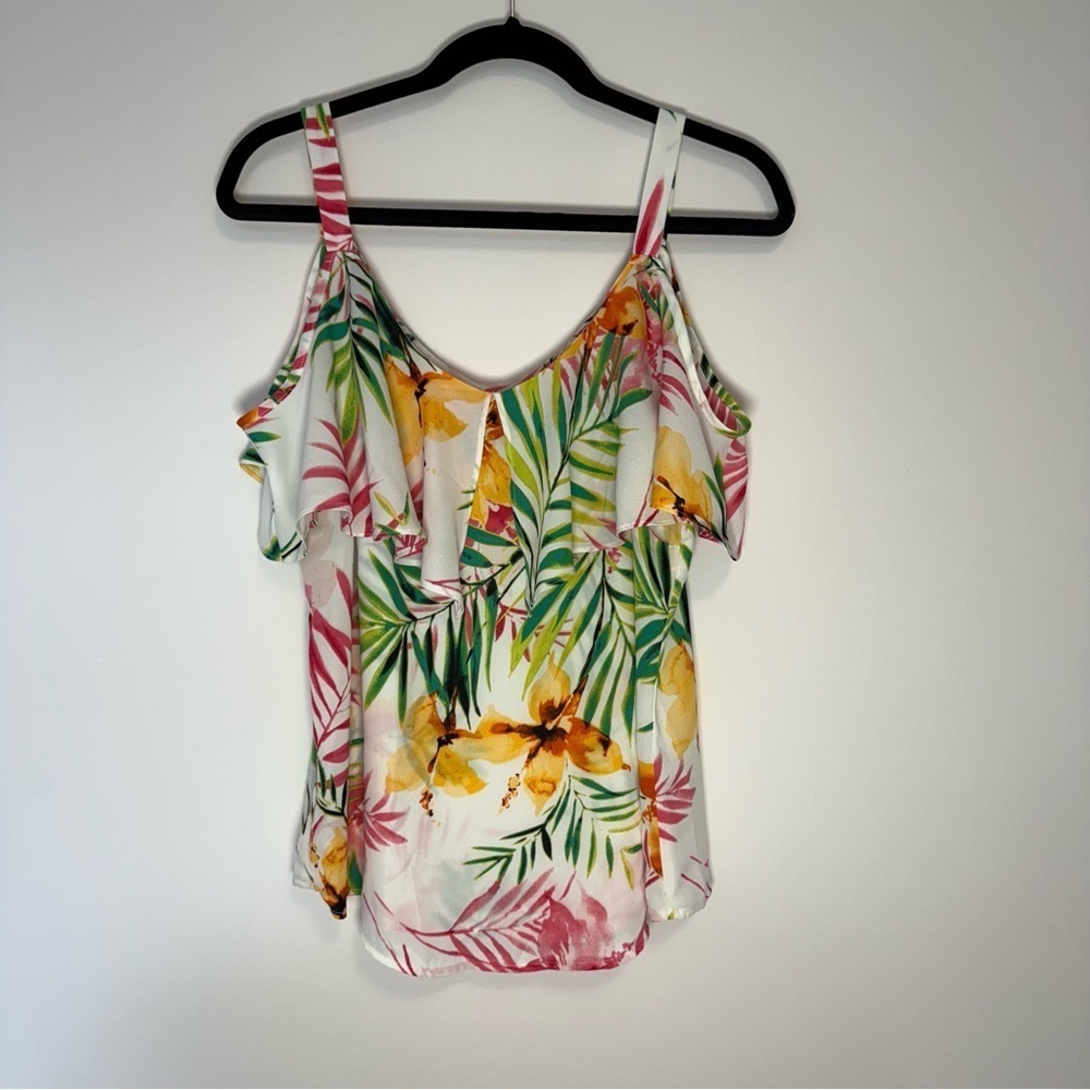 New York & Company Floral Flutter Sleeve Blouse Size L